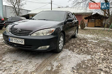 Седан Toyota Camry 2004 в Вінниці