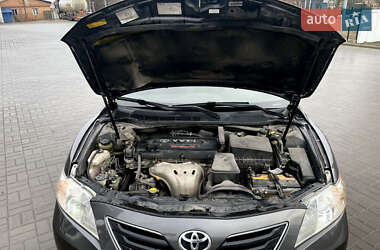 Седан Toyota Camry 2007 в Житомирі