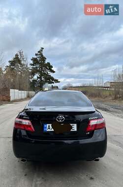 Седан Toyota Camry 2006 в Зміїві