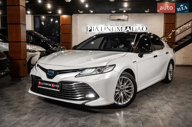 Седан Toyota Camry 2020 в Одесі