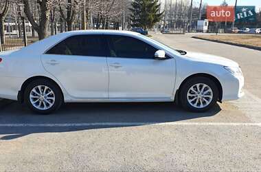 Седан Toyota Camry 2012 в Кропивницькому