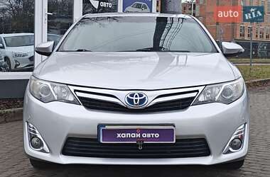 Седан Toyota Camry 2012 в Львові