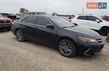 Toyota Camry 2016