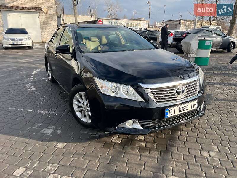 Седан Toyota Camry 2013 в Кременчуге фото 11 Седан Toyota Camry 2013 в Кременчуге