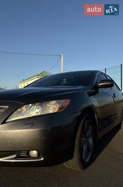 Седан Toyota Camry 2007 в Теплодарі