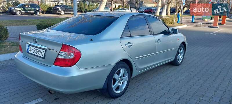 Седан Toyota Camry 2002 в Одессе