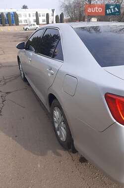 Седан Toyota Camry 2011 в Кропивницком