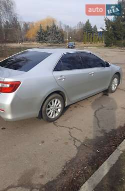 Седан Toyota Camry 2011 в Кропивницком