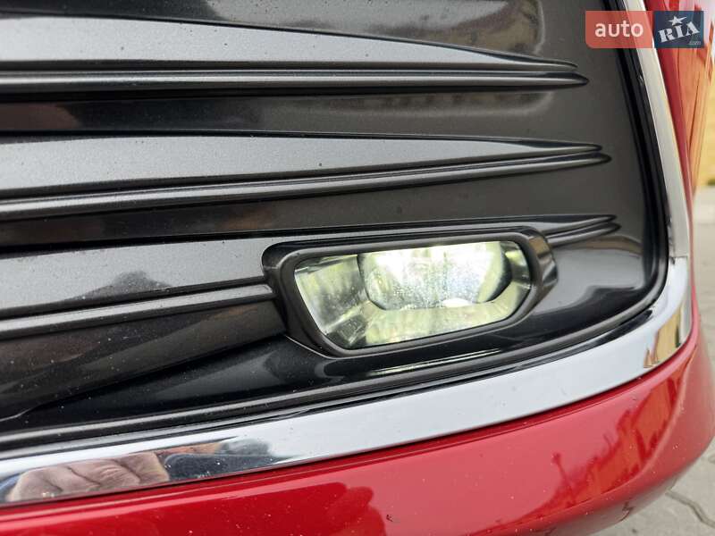 Седан Toyota Camry 2022 в Измаиле