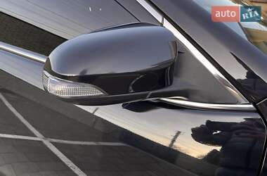 Седан Toyota Camry 2015 в 