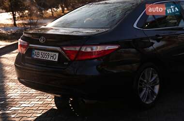 Седан Toyota Camry 2016 в Гайсине