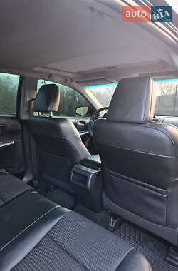 Седан Toyota Camry 2014 в 