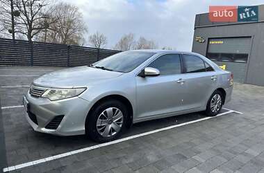 Седан Toyota Camry 2012 в 