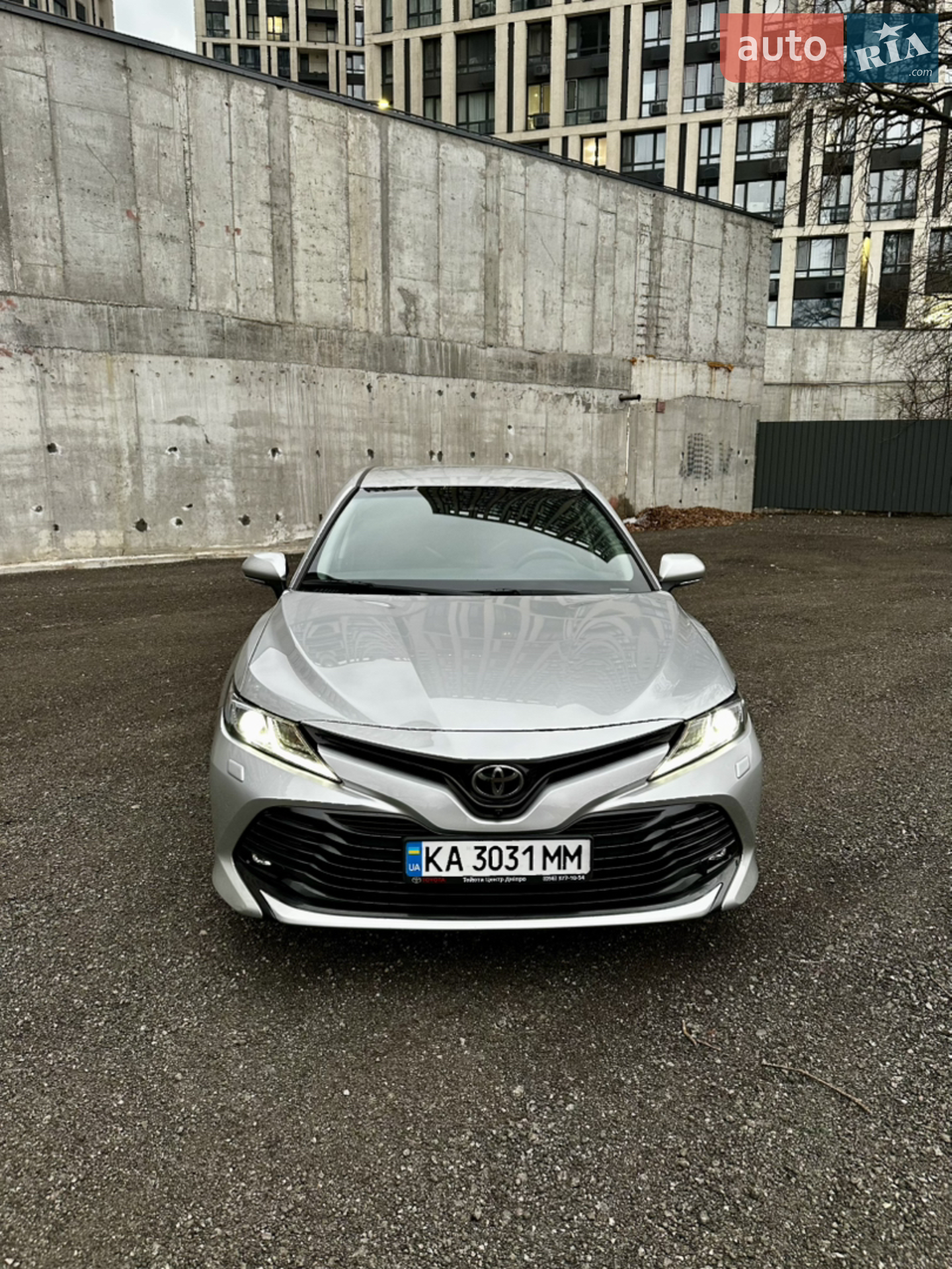 2018 Toyota Camry - мініатюра 2