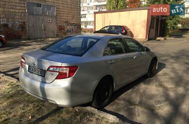 Седан Toyota Camry 2014 в 