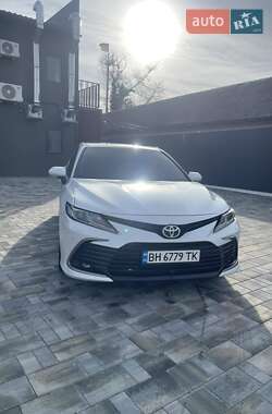 Седан Toyota Camry 2021 в Одессе