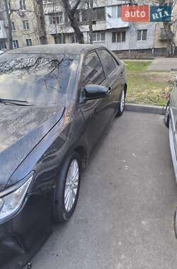 Седан Toyota Camry 2014 в Львові