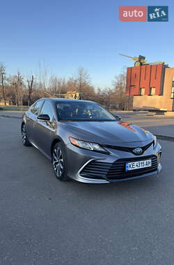 Седан Toyota Camry 2021 в Кривому Розі