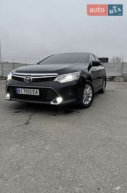 Седан Toyota Camry 2016 в Кременчуці