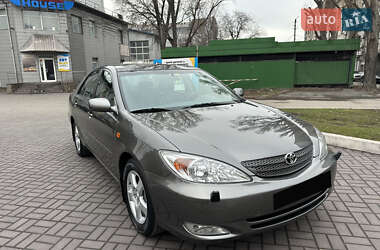 Седан Toyota Camry 2003 в Дніпрі