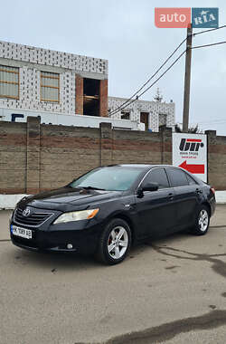 Седан Toyota Camry 2008 в Рівному