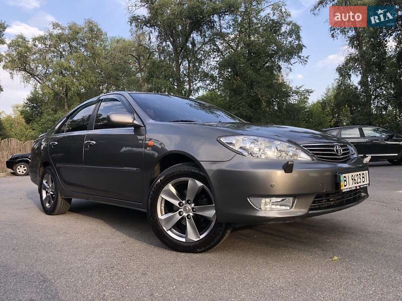 Седан Toyota Camry 2006 в Полтаві