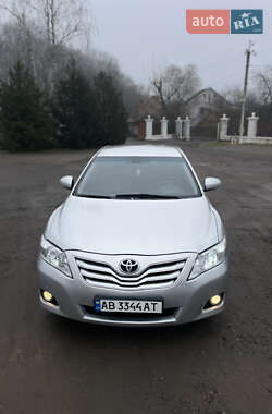 Седан Toyota Camry 2010 в Вінниці