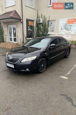 Седан Toyota Camry 2008 в Чернігові