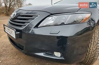 Седан Toyota Camry 2008 в Харькове