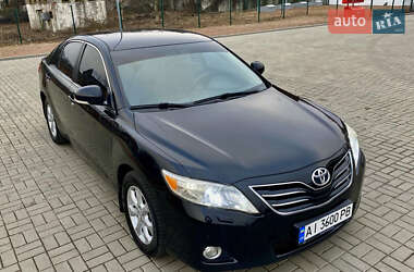 Седан Toyota Camry 2011 в 