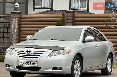 Седан Toyota Camry 2006 в Києві