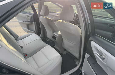 Седан Toyota Camry 2015 в 