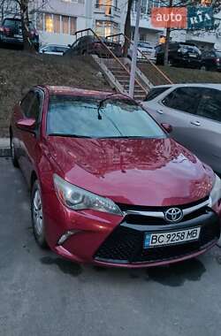 Седан Toyota Camry 2015 в Львове