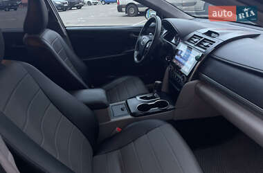 Седан Toyota Camry 2012 в Києві