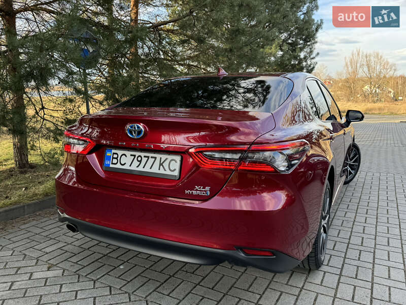 Седан Toyota Camry 2021 в Дрогобыче