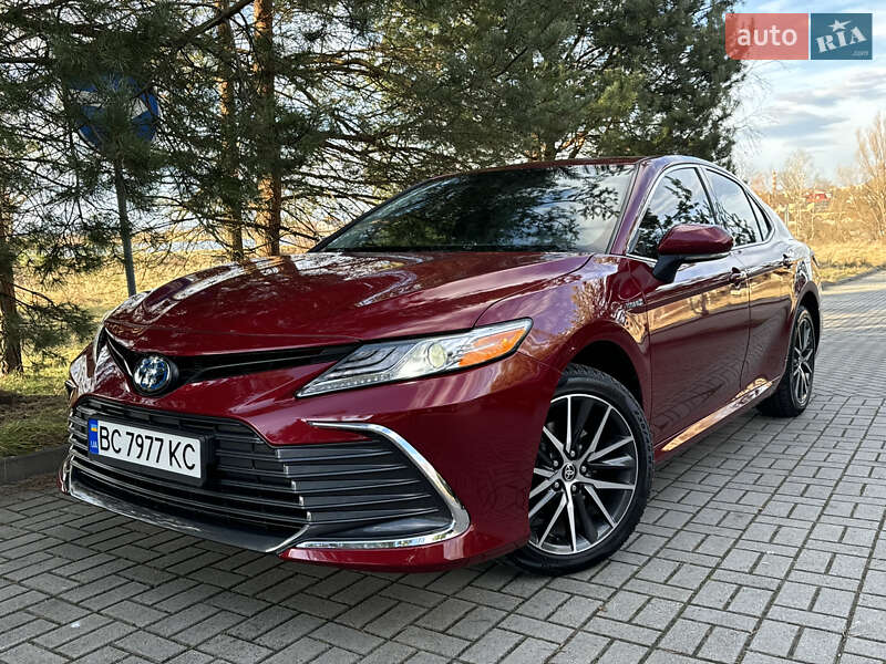 Седан Toyota Camry 2021 в Дрогобыче