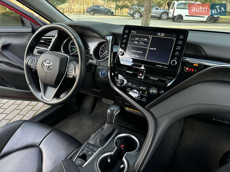 Седан Toyota Camry 2021 в Дрогобыче