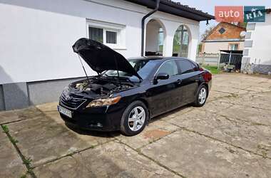 Седан Toyota Camry 2007 в 