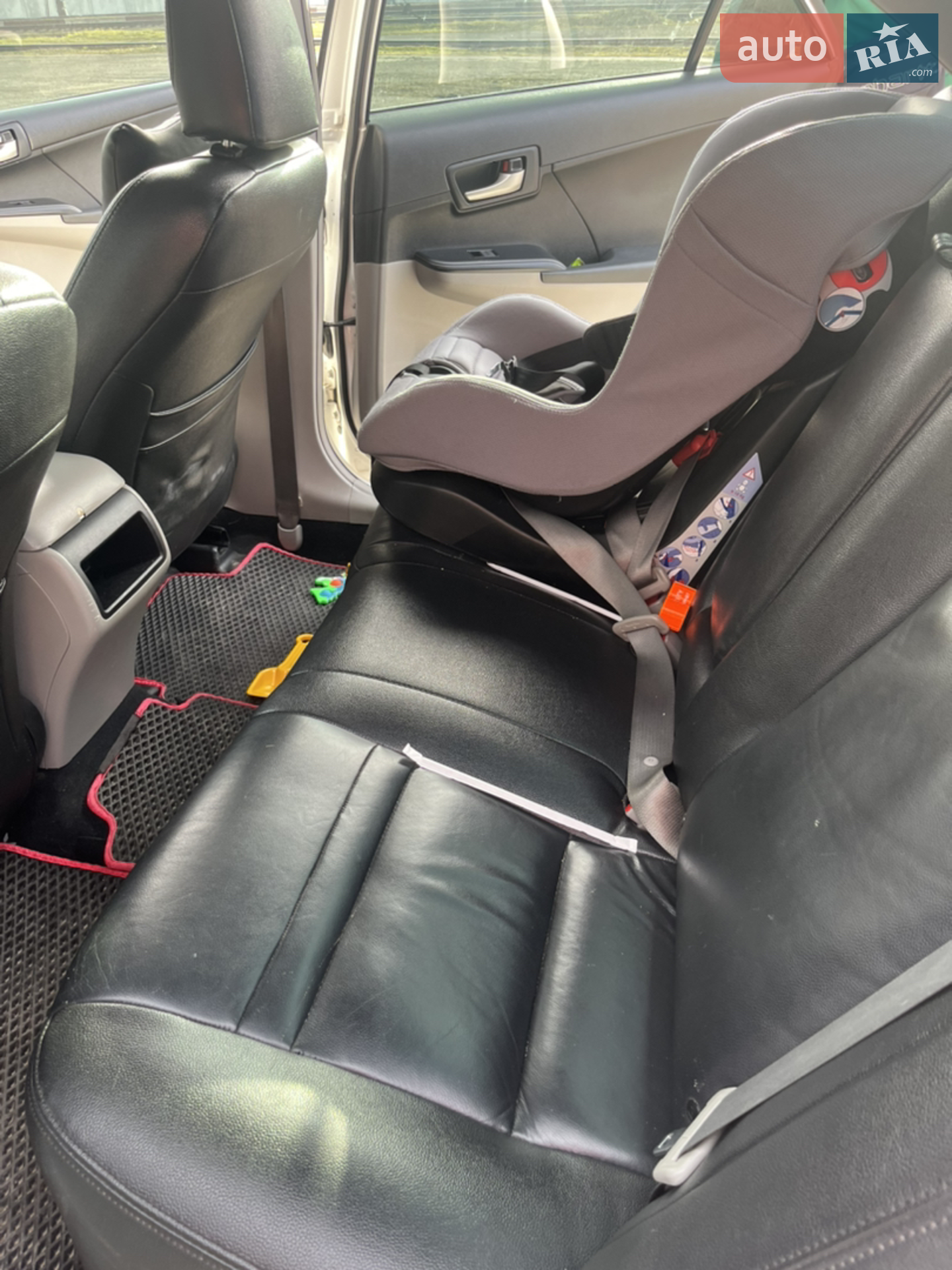 2012 Toyota Camry - мініатюра 5