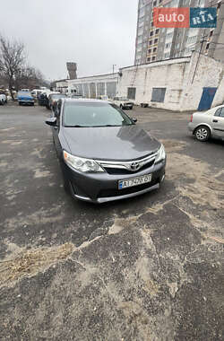 Седан Toyota Camry 2014 в Василькове