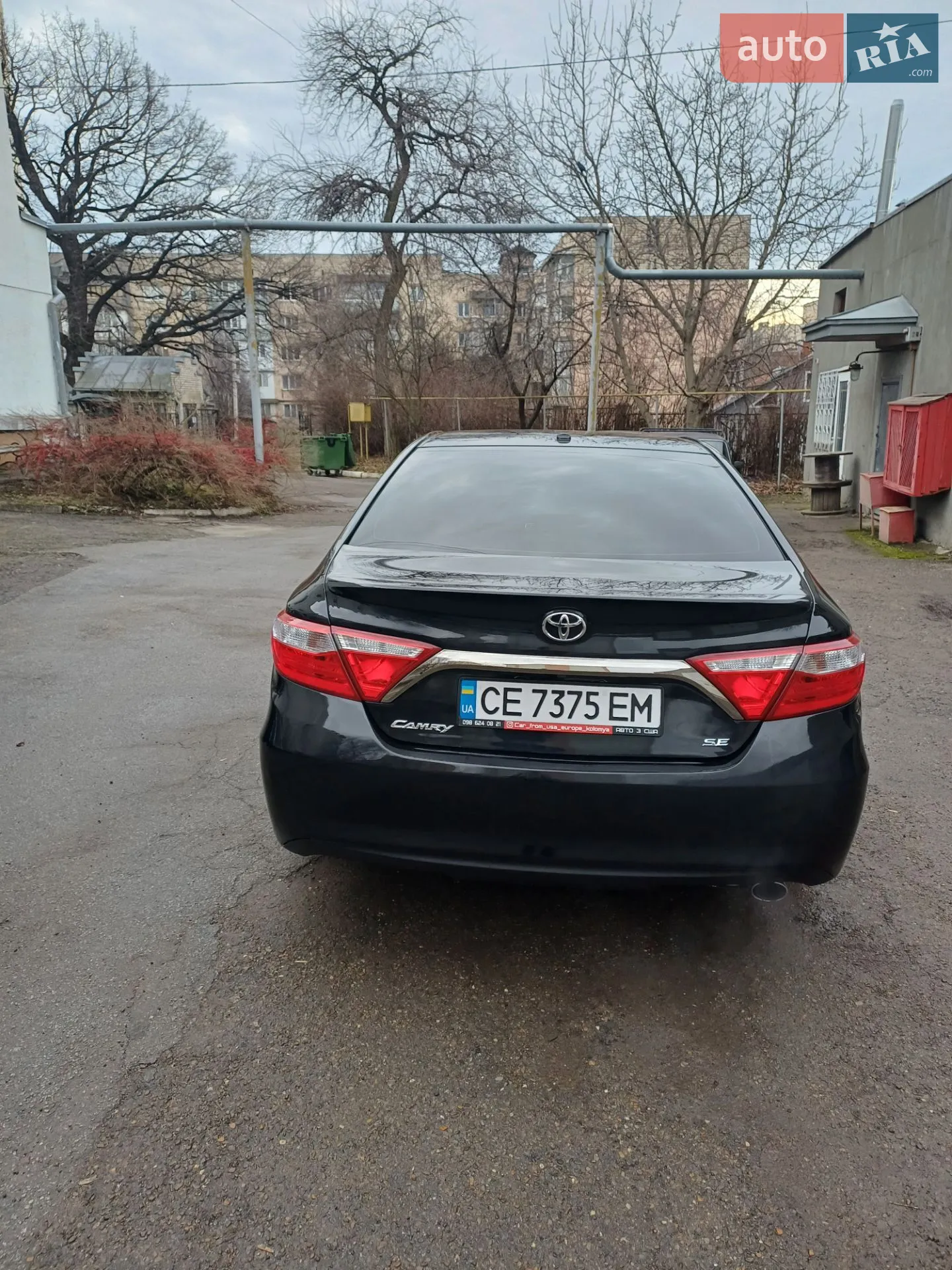 2016 Toyota Camry - мініатюра 2
