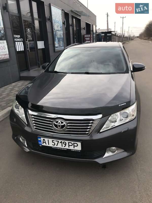 Toyota Camry 2013