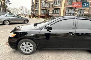 Седан Toyota Camry 2007 в Чернигове