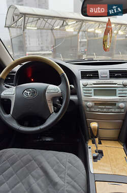 Седан Toyota Camry 2007 в Дніпрі