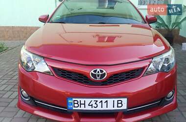 Седан Toyota Camry 2012 в Одесі