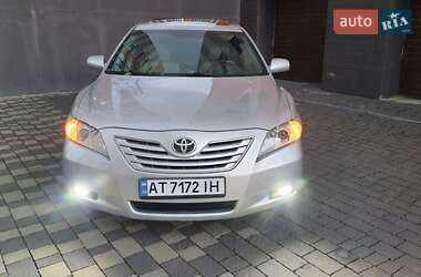 Седан Toyota Camry 2007 в Івано-Франківську