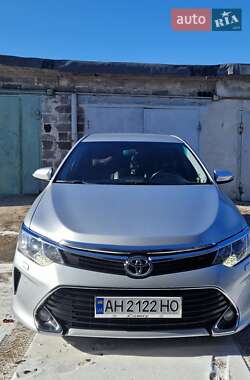 Седан Toyota Camry 2017 в Дніпрі