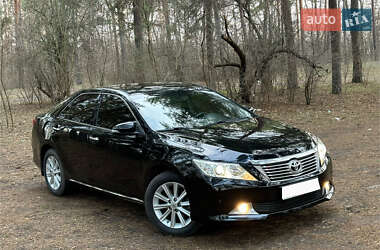 Седан Toyota Camry 2012 в Александрие