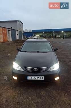 Седан Toyota Camry 2004 в Глухові