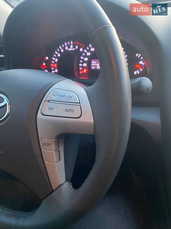 Седан Toyota Camry 2008 в Вінниці
